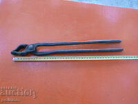 Old blacksmith's tongs - 4