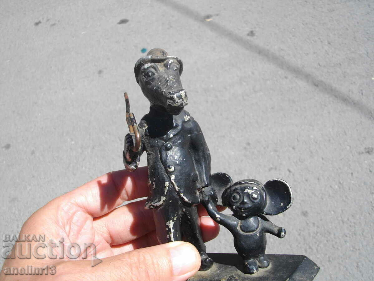 OLD METAL FIGURE STATUETTE CROCODILE GENA AND CHEBURASHA with price 60.00 BGN | € 30.68 OLD METAL FIGURE STATUETTE CROCODILE GENA AND CHEBURASHA with price 60.00 BGN | € 30.68