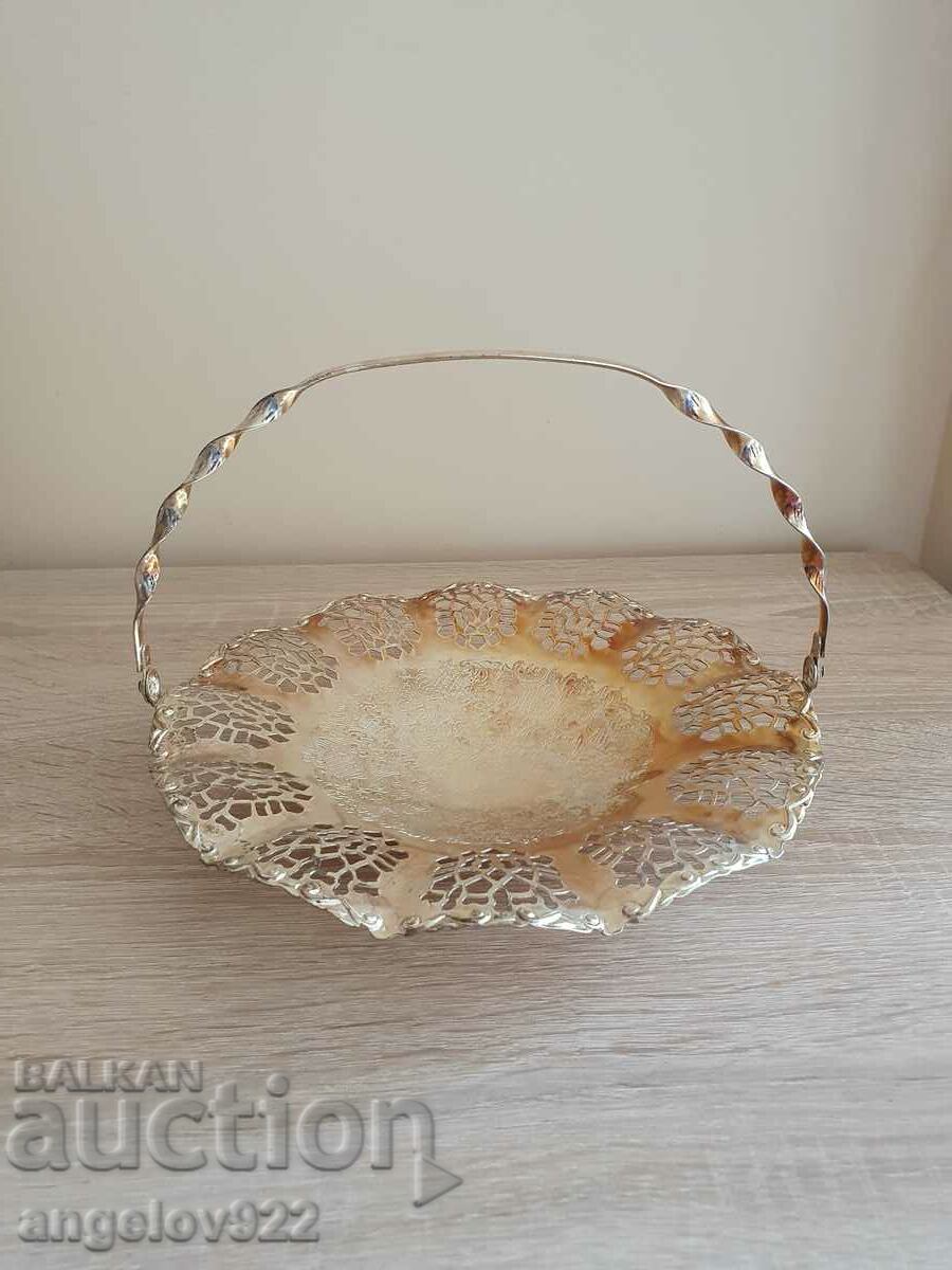 Beautiful metal fruit bowl!!!