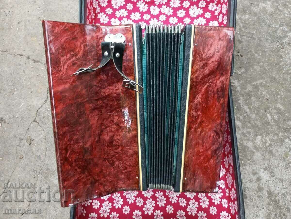 Старо детско акордеонче - 5 Старо детско акордеонче - 5