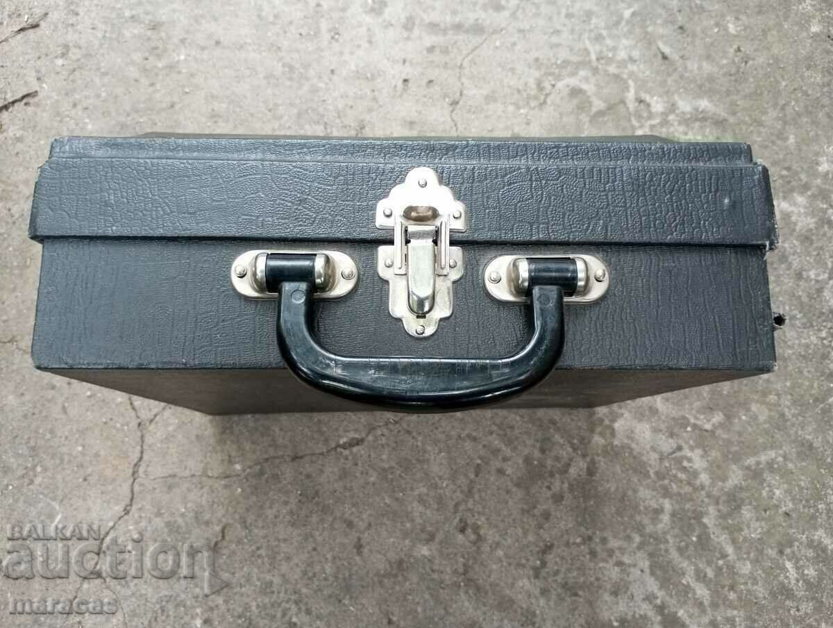 Старо детско акордеонче - 6 Старо детско акордеонче - 6