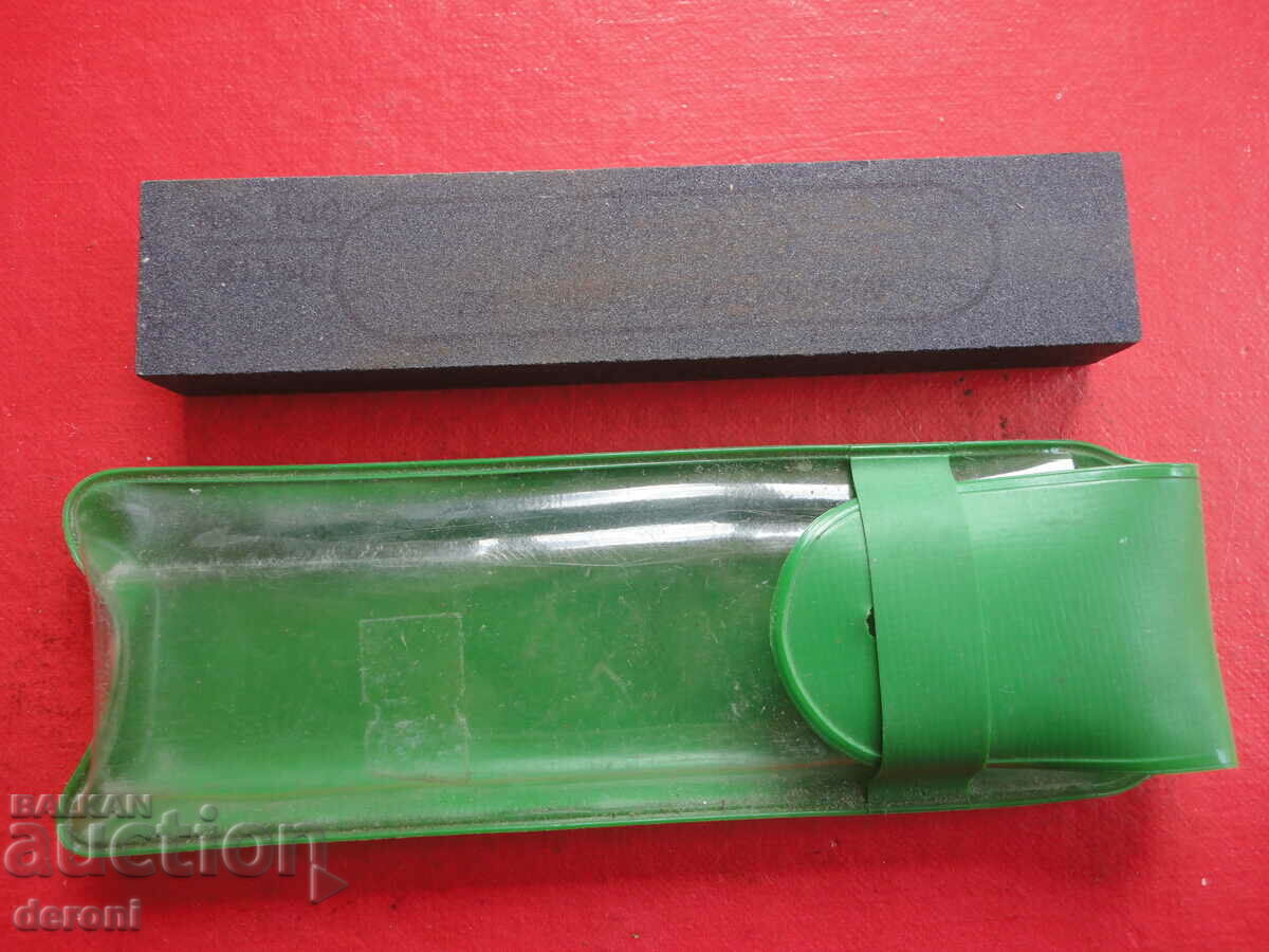 Auction German stone sharpener cuticle knife razor 2 Auction German stone sharpener cuticle knife razor 2