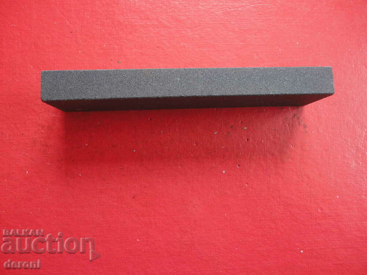 German stone sharpener cuticle knife razor 2 - 5 German stone sharpener cuticle knife razor 2 - 5