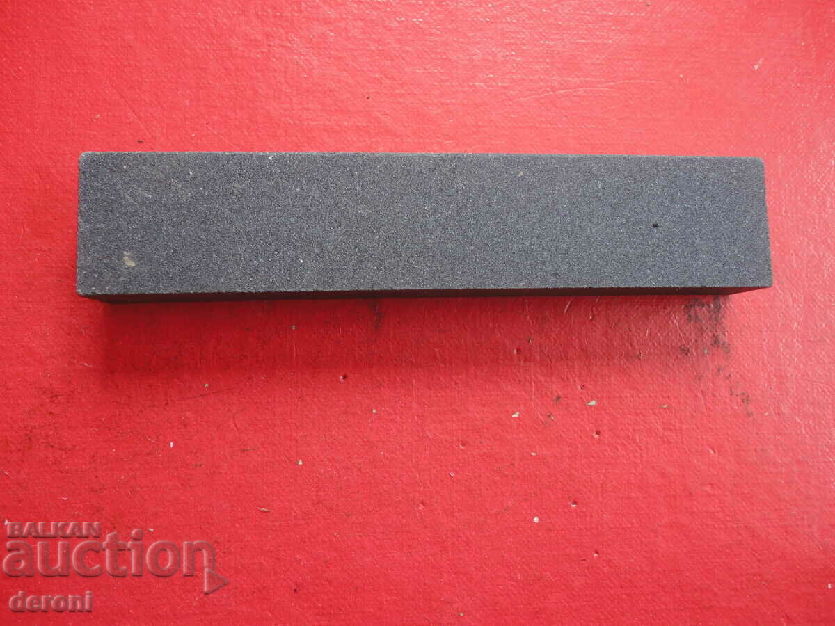 German stone sharpener cuticle knife razor 2 - 6 German stone sharpener cuticle knife razor 2 - 6