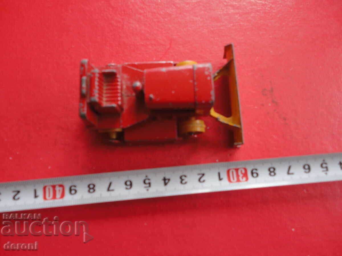 Metal car trolley tractor Lesney - 7 Metal car trolley tractor Lesney - 7