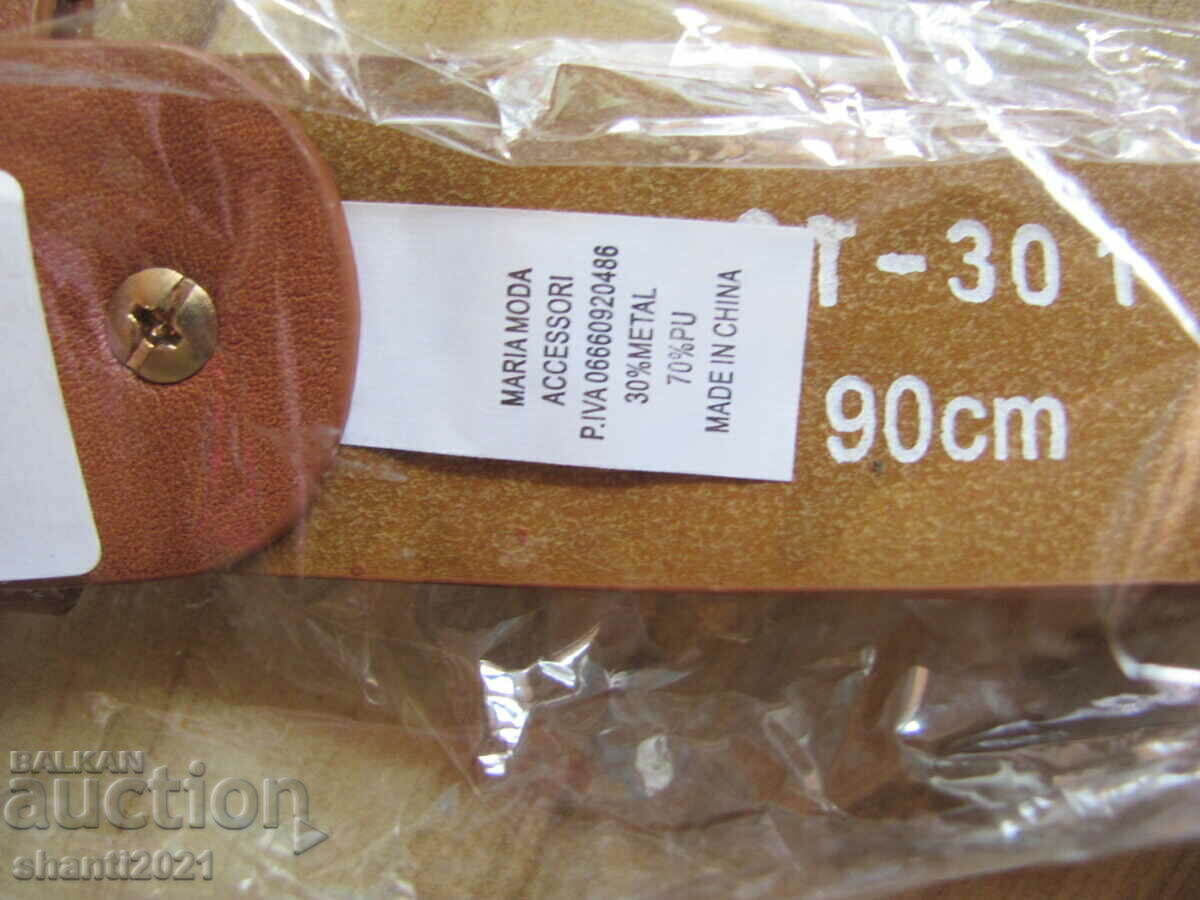 Livrarea Curea noua din piele cu catarame Livrarea Curea noua din piele cu catarame