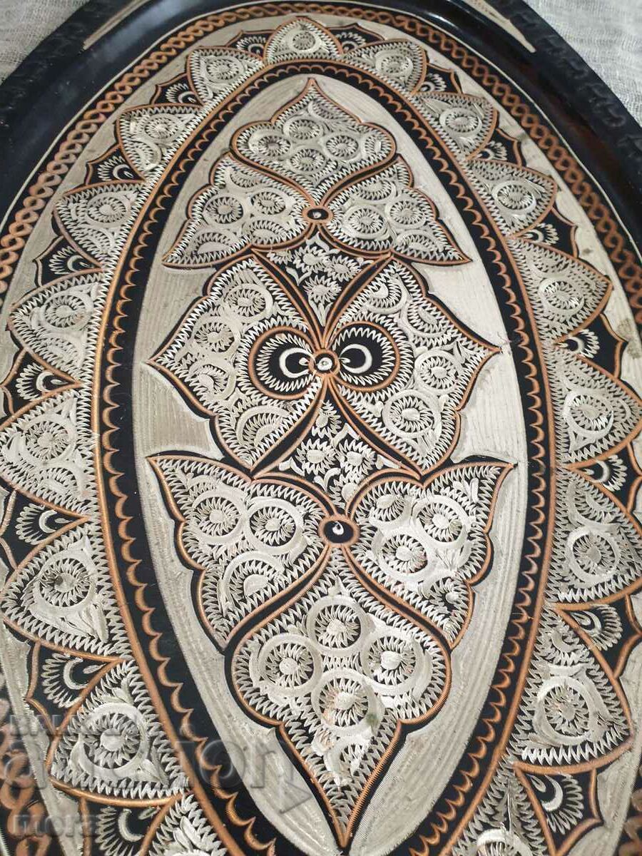 Auction Fine copper tray Auction Fine copper tray