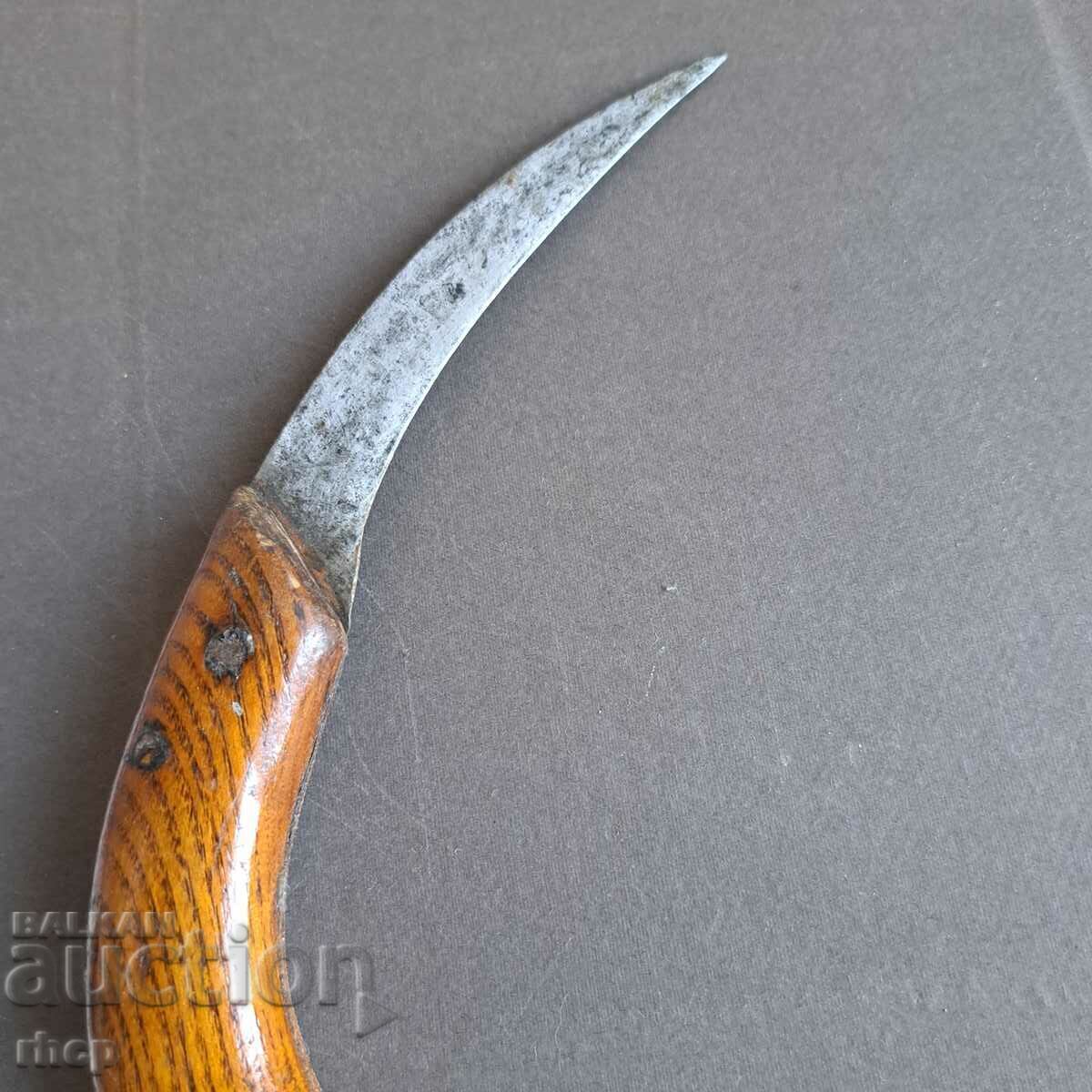 Auction An interesting old jay type folding knife Auction An interesting old jay type folding knife