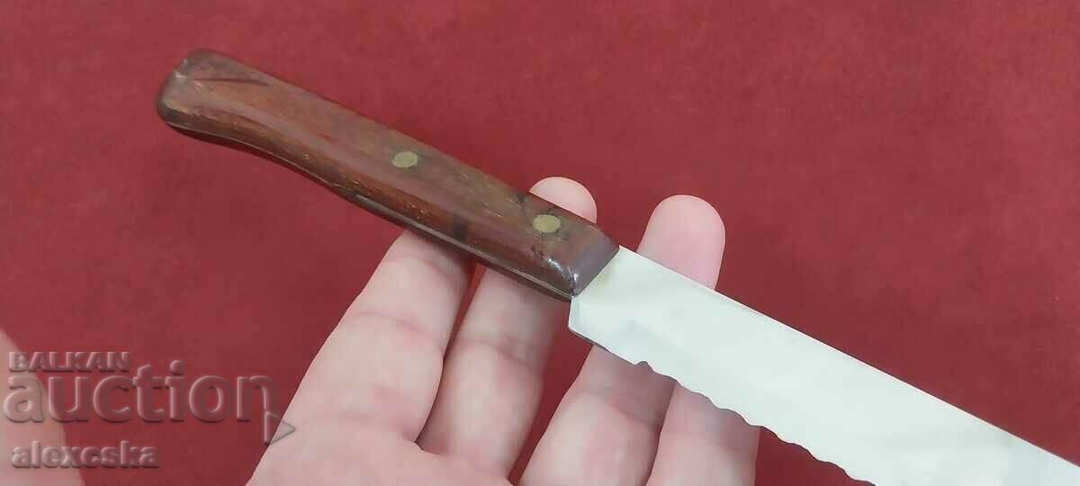 Delivery of Collection of knives for Bread Delivery of Collection of knives for Bread