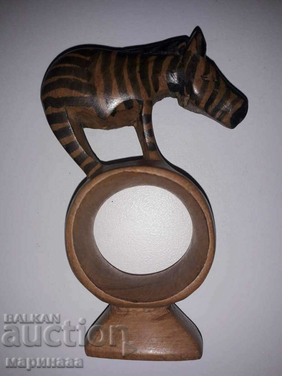 RING. FIGURINE. WOOD CARVING