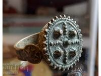 Renaissance bronze ring