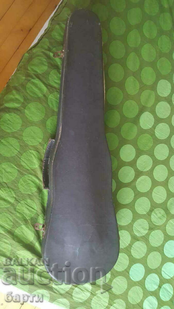 Auction Vintage violin Auction Vintage violin