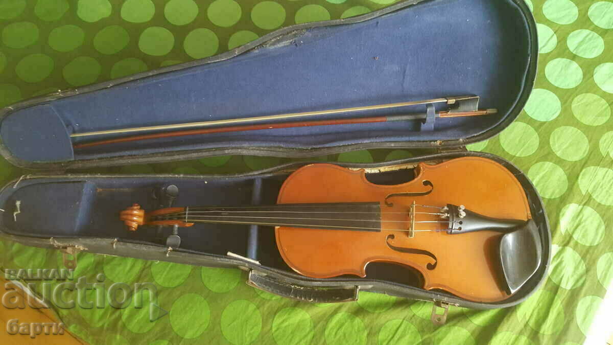 Vintage violin Vintage violin