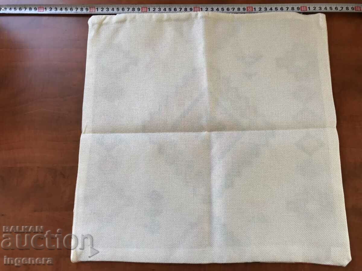 Delivery of CASE 45X45 CM NEW Delivery of CASE 45X45 CM NEW