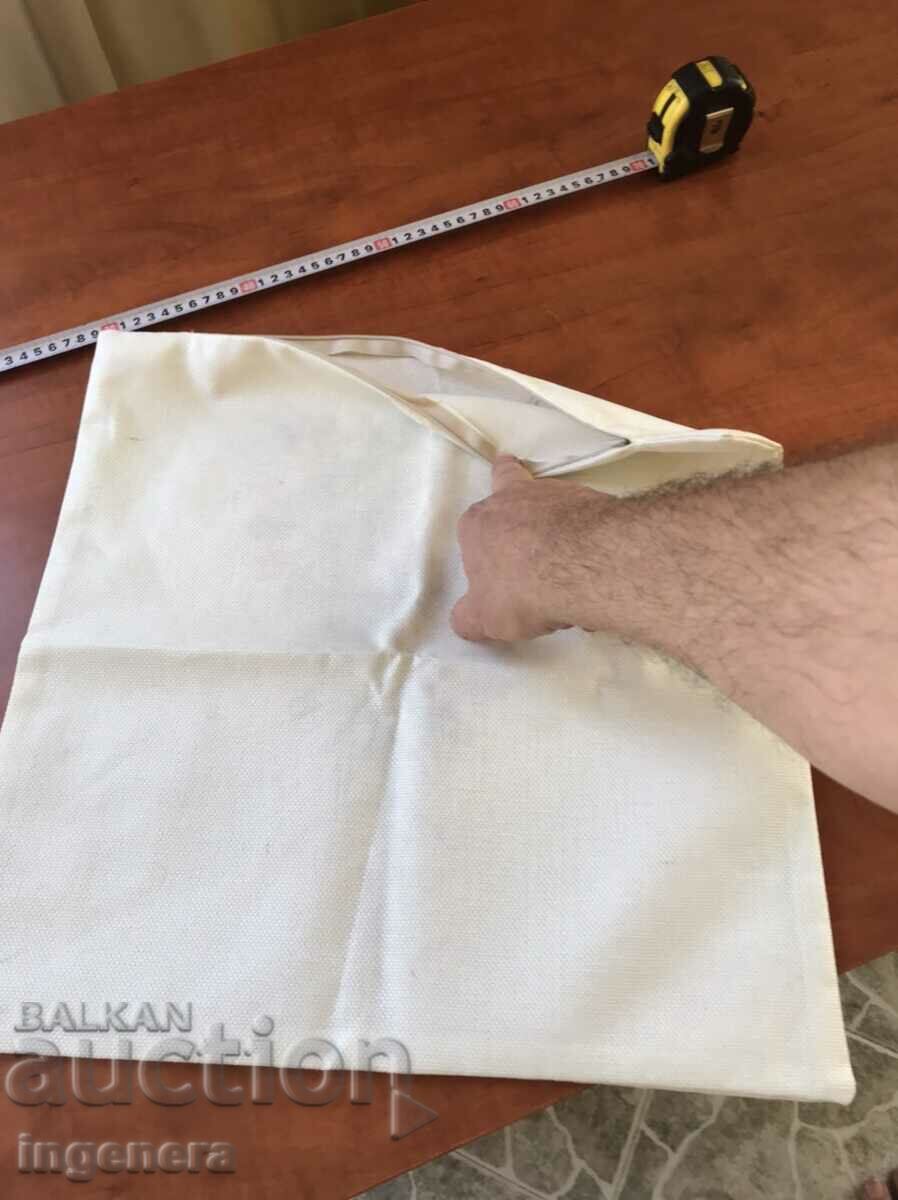 Livrarea CAZ 45X45 CM NOU