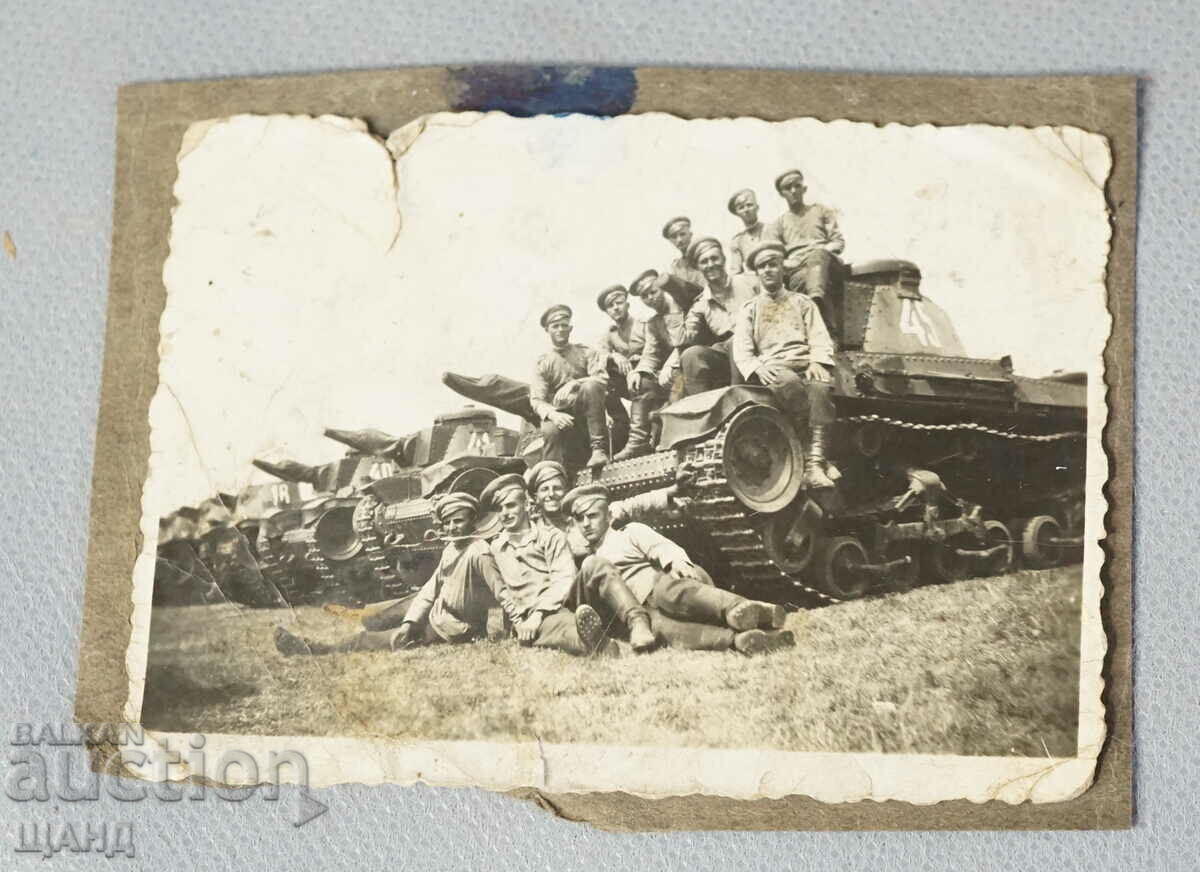 Old Military Photo soldiers tankers tanks