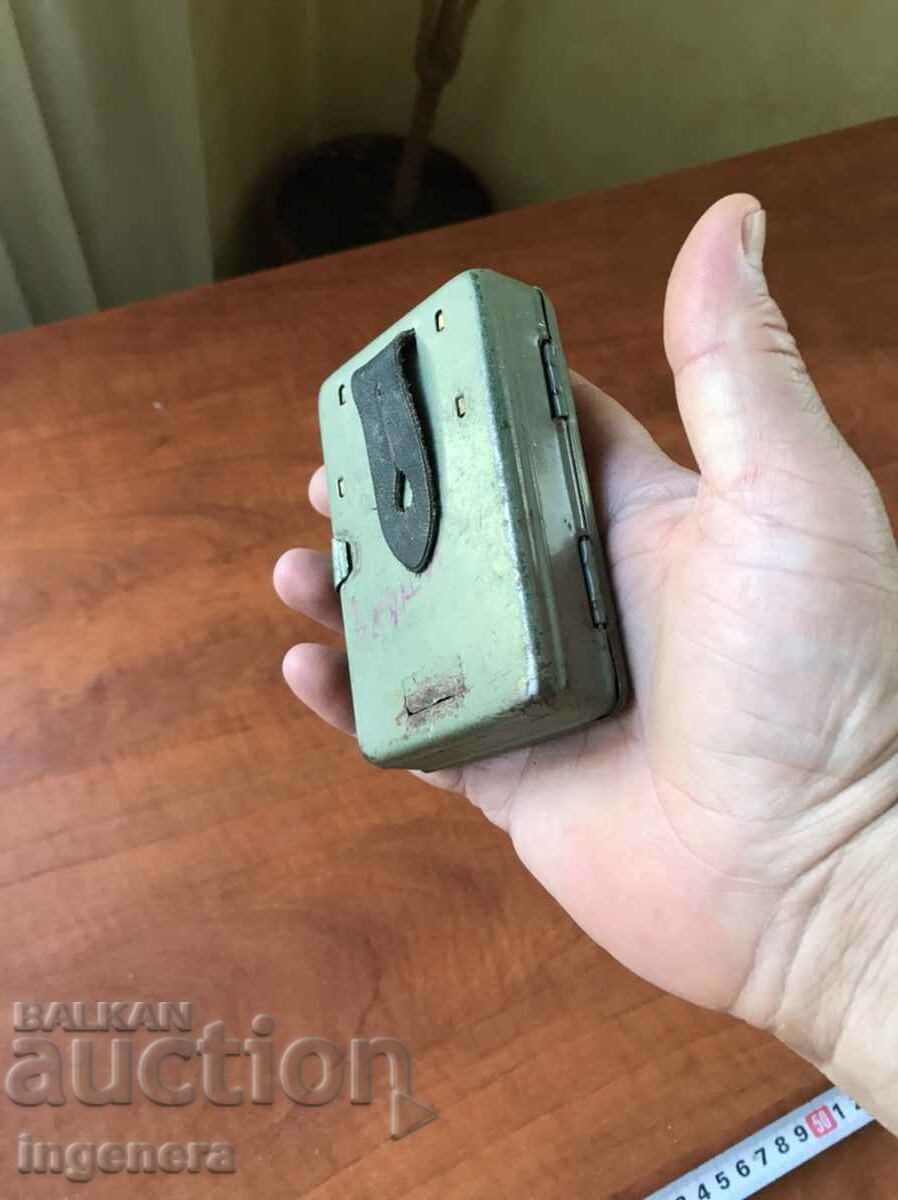 Auction LANTERN FLASHLIGHT SPOTLIGHT METAL Auction LANTERN FLASHLIGHT SPOTLIGHT METAL