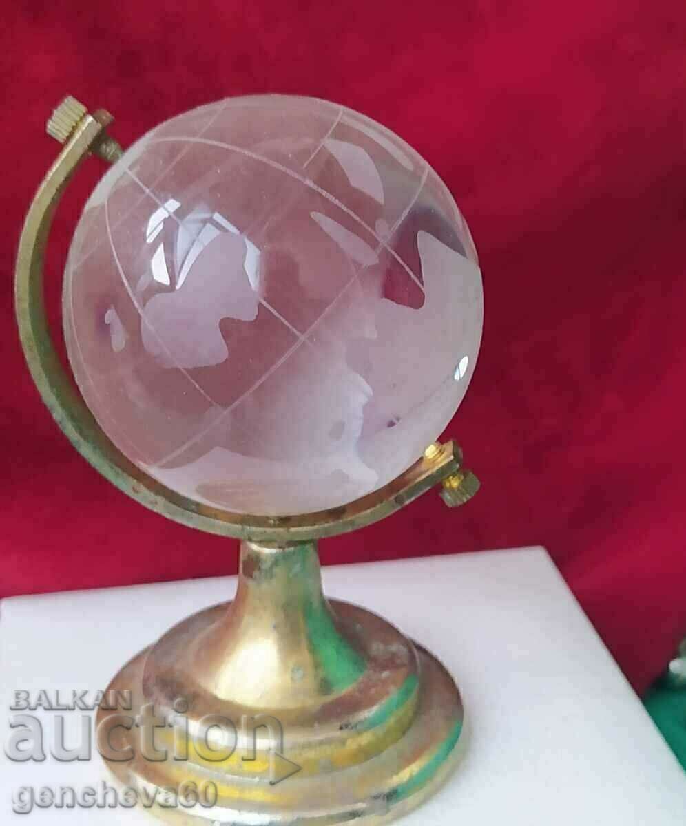Crystal glass globe, paperweight Crystal glass globe, paperweight