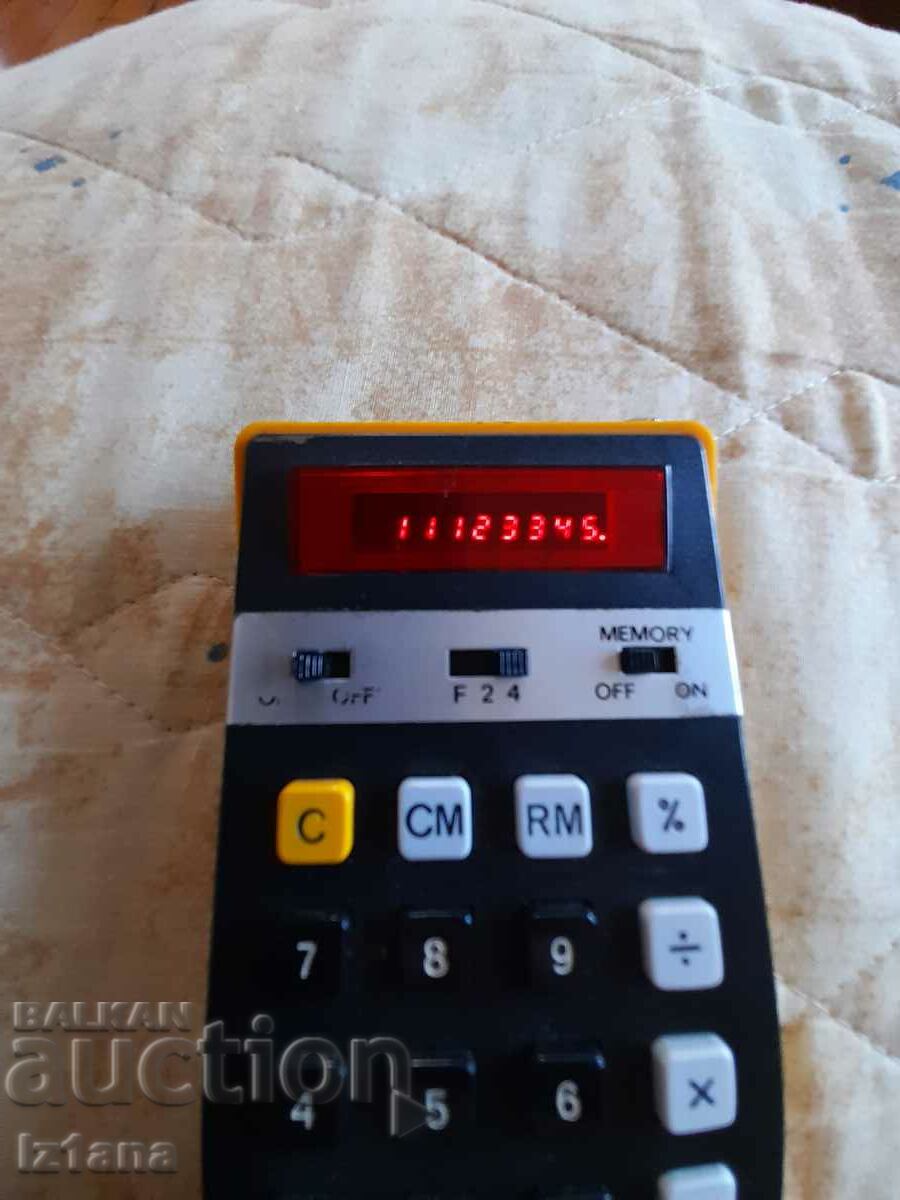 Vechiul calculator Elka 101 - 6