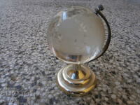 Crystal globe