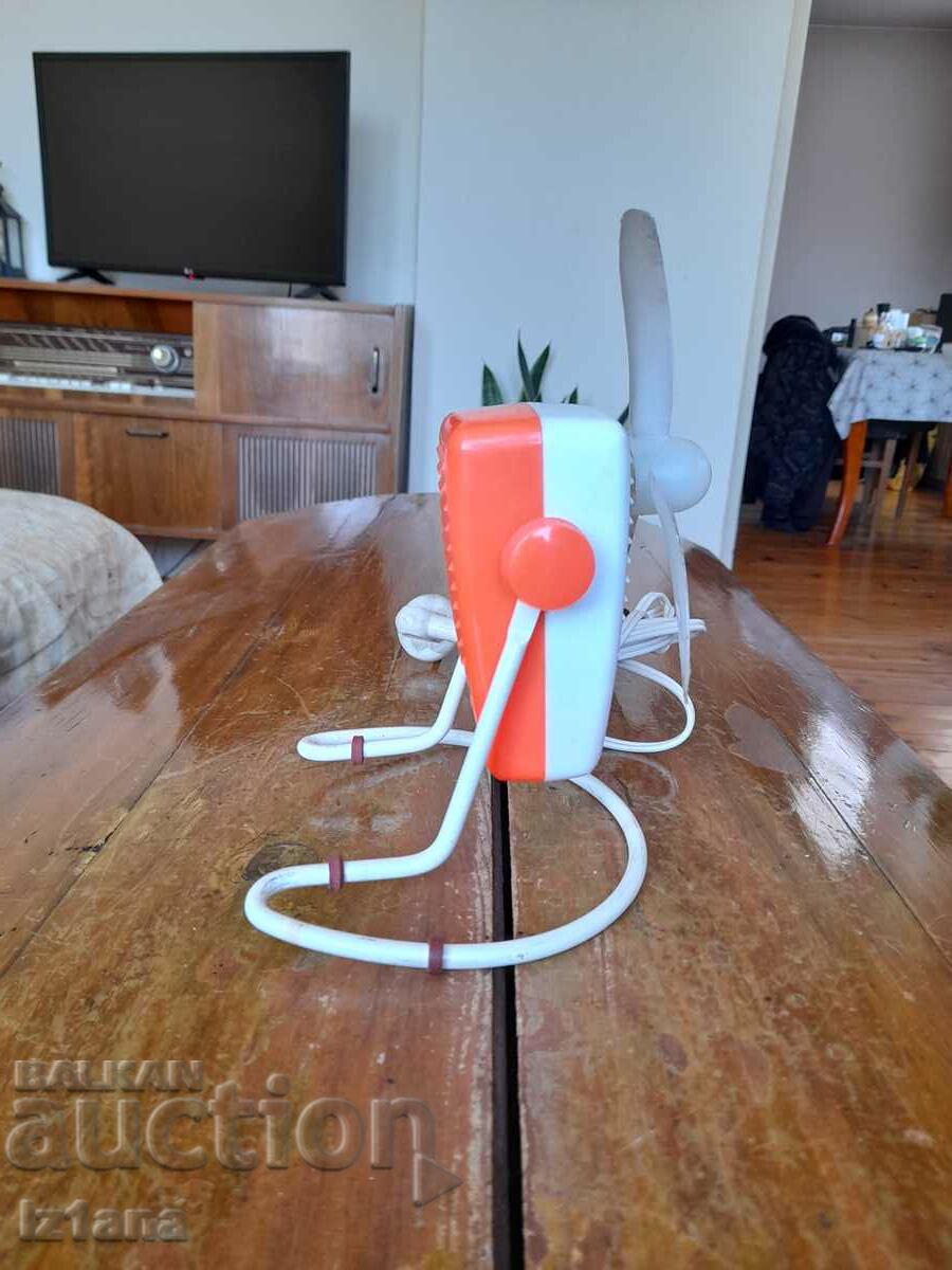 Old Zefir fan with price 47.00 BGN | € 24.03 Old Zefir fan with price 47.00 BGN | € 24.03