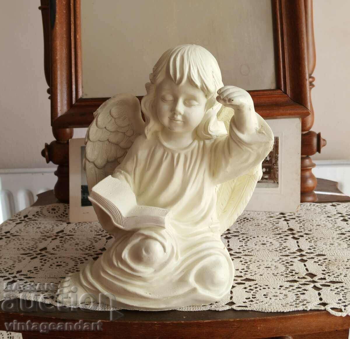 Collectible figurine, guardian angel, sculpture