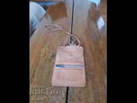 Old Leather Neck Purse