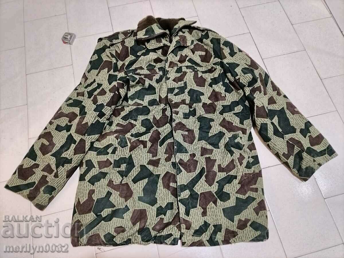 Auction Camouflage coat of a BMT officer uniform epaulet Auction Camouflage coat of a BMT officer uniform epaulet