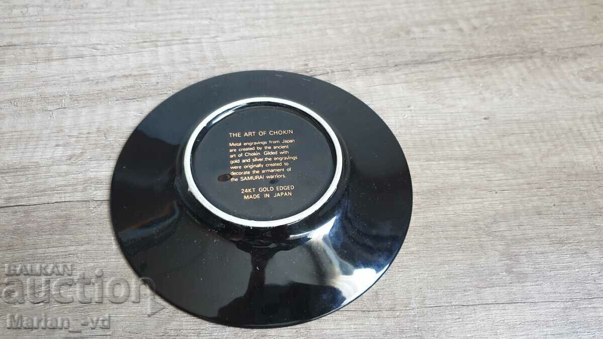 Delivery of Chokin plate art with 24K gold edging Delivery of Chokin plate art with 24K gold edging