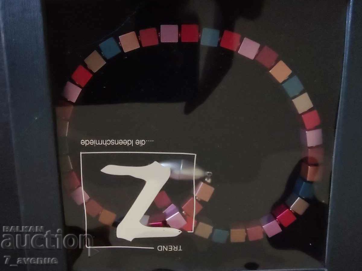 Auction NECKLACE branded unique beautiful 14.08.24 Auction NECKLACE branded unique beautiful 14.08.24