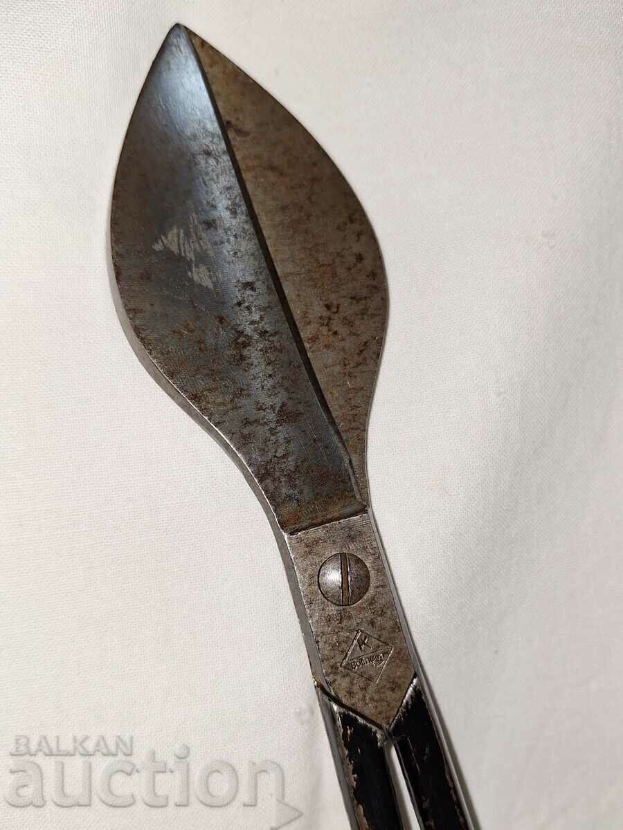 Foarfece speciale vechi - Solingen cu preț € 20.00 | 39.12 BGN