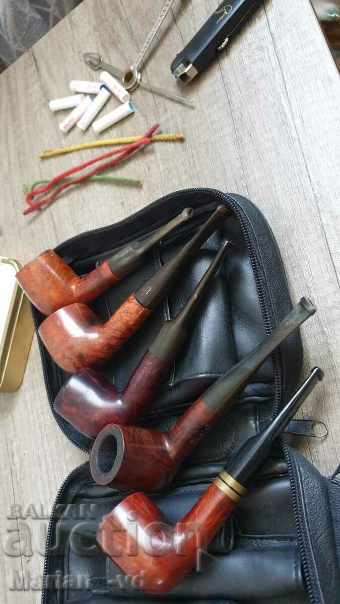 Delivery of Set of old smoking pipes, lighter and accessories Delivery of Set of old smoking pipes, lighter and accessories