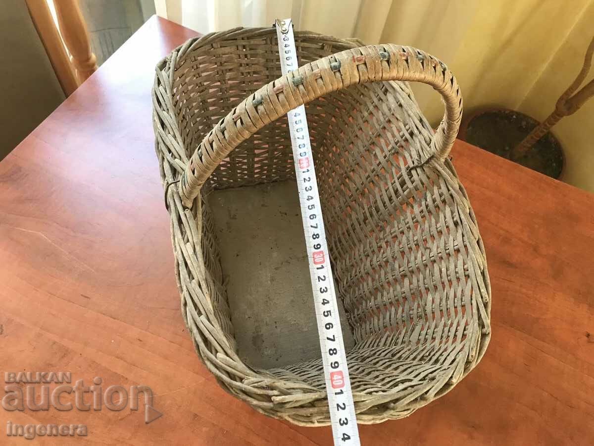 Delivery of BASKET WICKED BASKET ANTIQUE Delivery of BASKET WICKED BASKET ANTIQUE