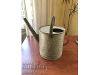 WATERING CAN GALVANIZED OVAL METAL ANTIQUE -8 LITERS