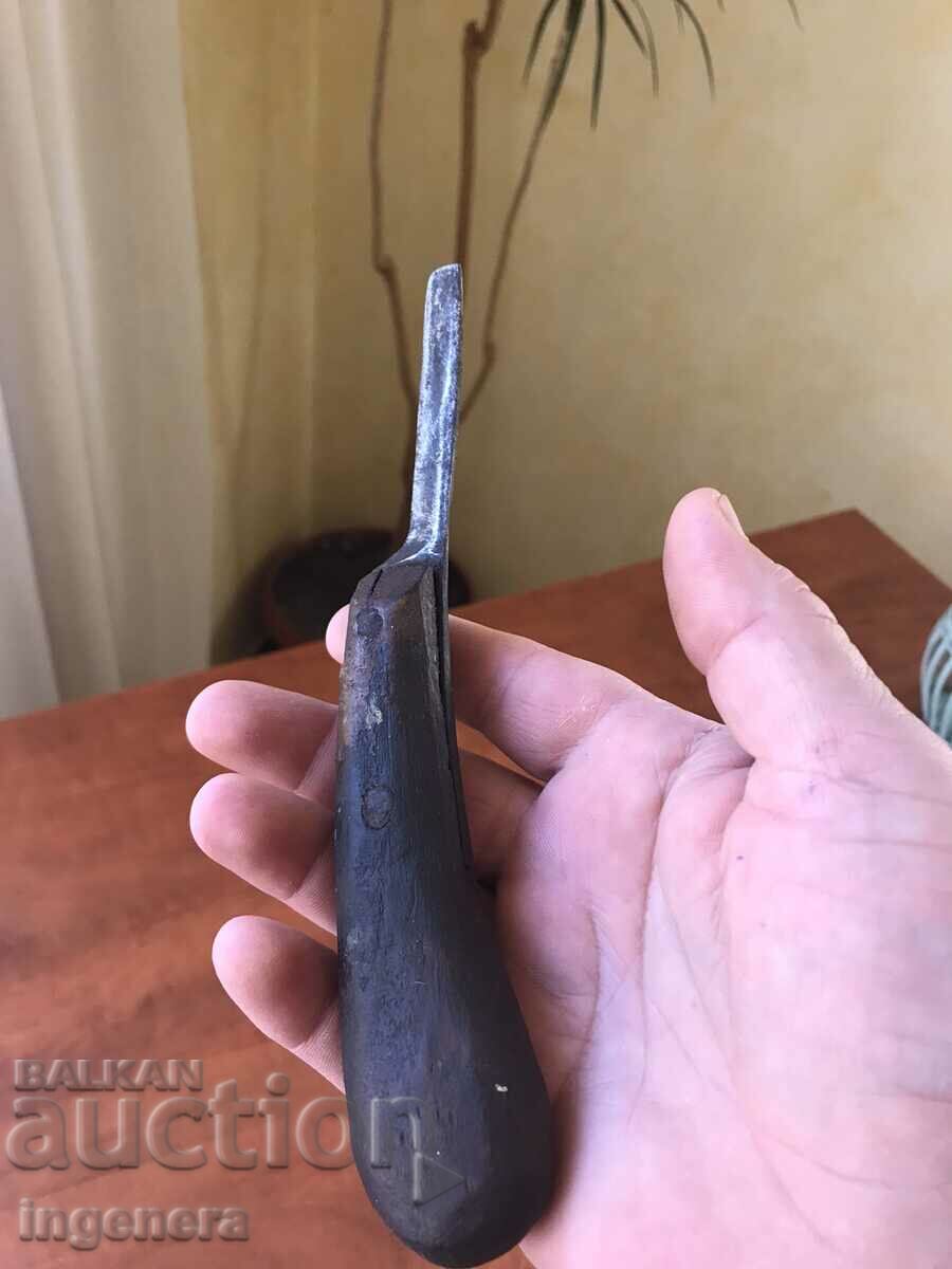 KNIFE TOOL FOR FORGING HORSESHOES OLD HOOF KNIFE with price 17.00 BGN | € 8.69 KNIFE TOOL FOR FORGING HORSESHOES OLD HOOF KNIFE with price 17.00 BGN | € 8.69