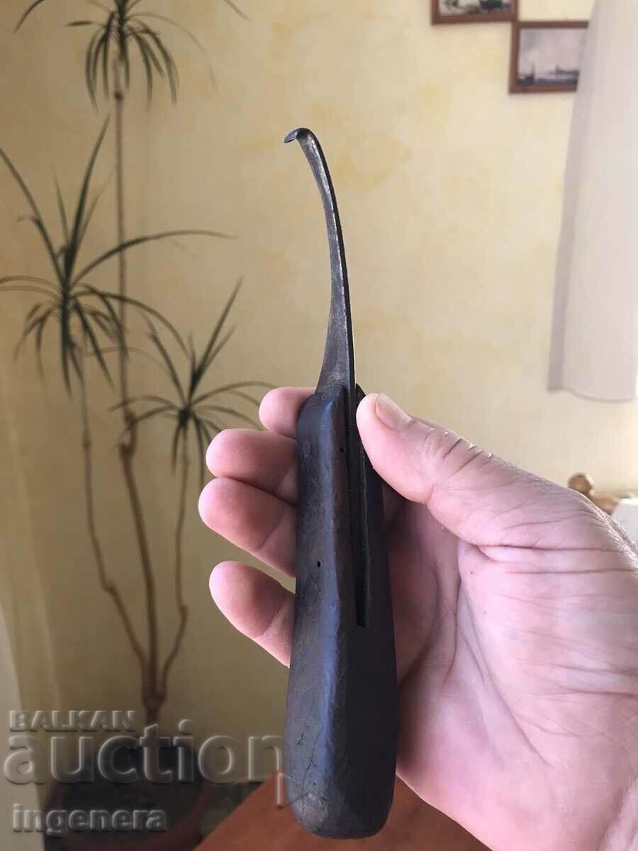 KNIFE TOOL FOR FORGING HORSESHOES OLD HOOF KNIFE with price 19.00 BGN | € 9.71 KNIFE TOOL FOR FORGING HORSESHOES OLD HOOF KNIFE with price 19.00 BGN | € 9.71