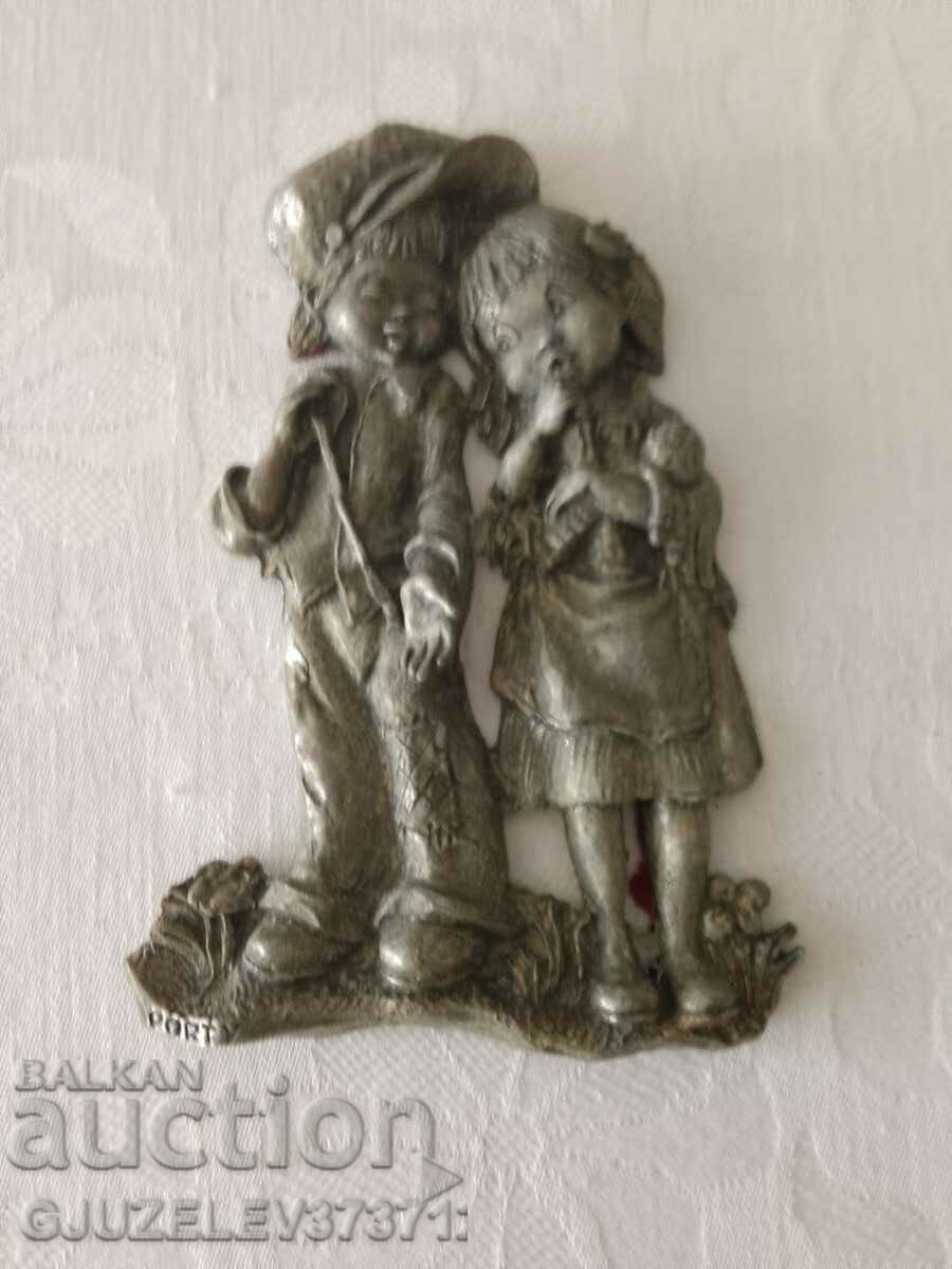 Antique pewter composition two children PORT - 7