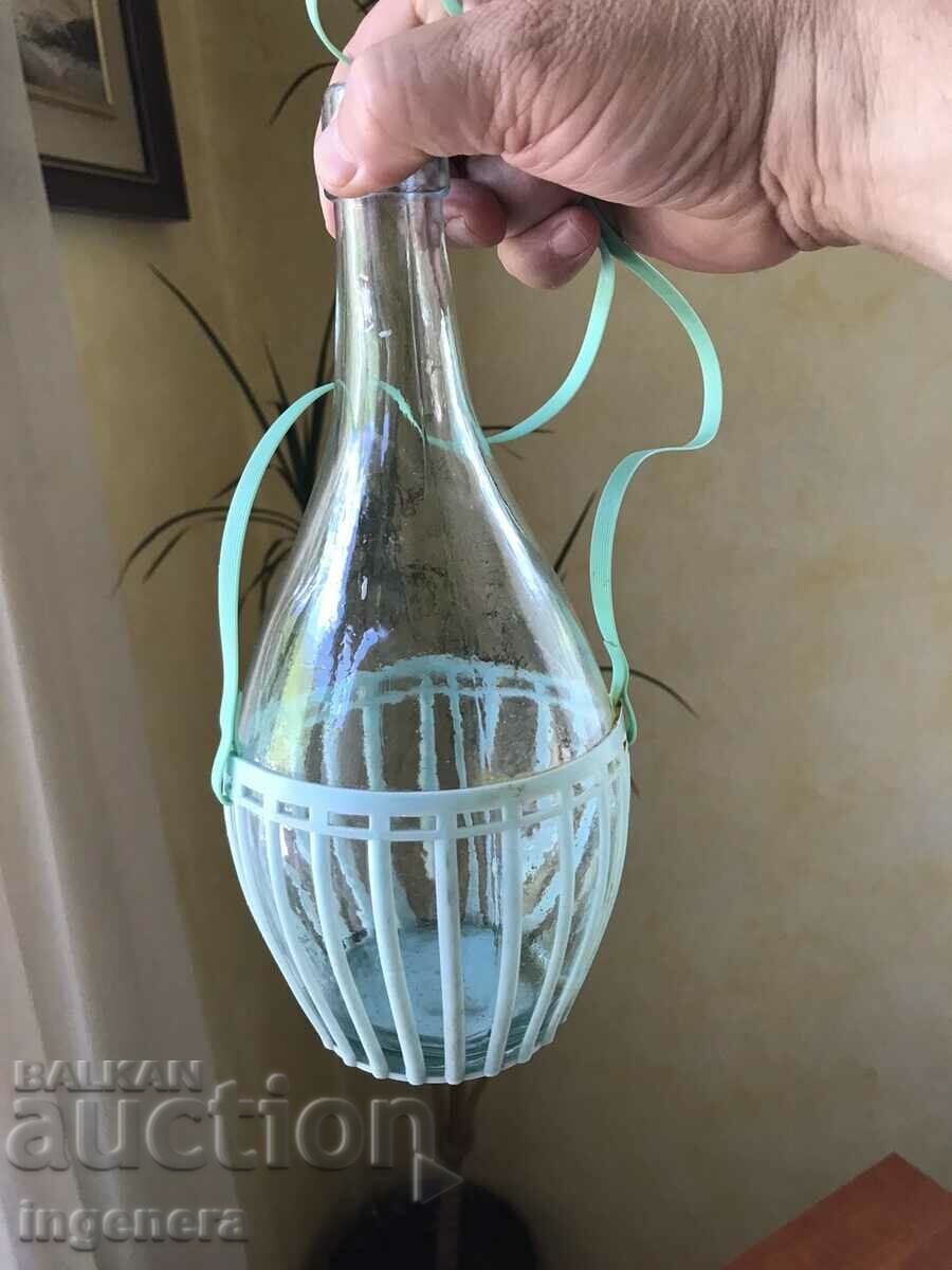 Delivery of BOTTLE BOTTLE BRAIDED FROM SOCA 1 LITER WITH WOODEN CAP Delivery of BOTTLE BOTTLE BRAIDED FROM SOCA 1 LITER WITH WOODEN CAP