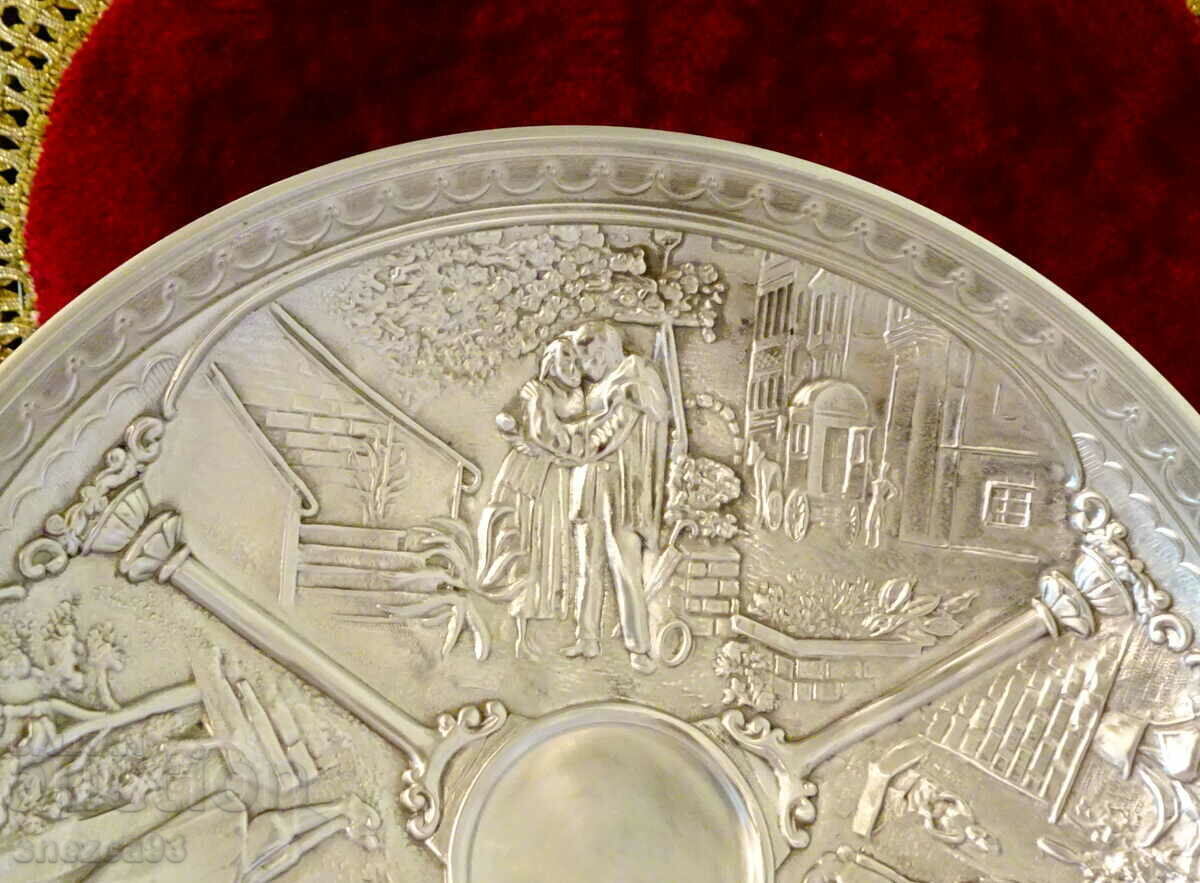 Kalayna fruit bowl with paintings of Lovers, The Eternal Bridegroom - 5