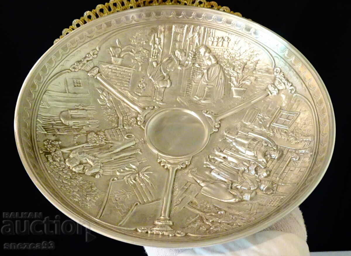 Kalayna fruit bowl with paintings of Lovers, The Eternal Bridegroom