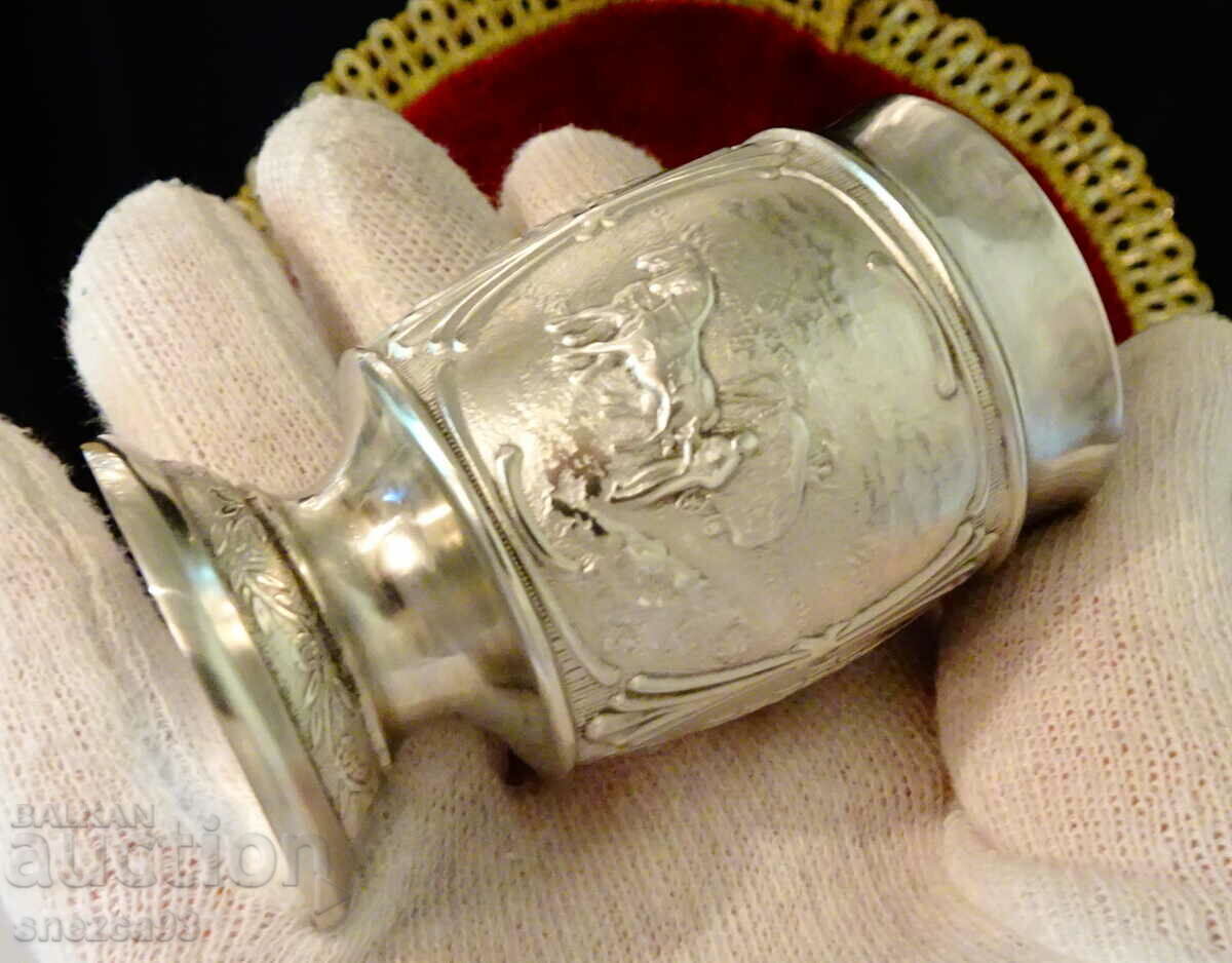 Delivery of Two tin cups Sowing, Harvesting. Delivery of Two tin cups Sowing, Harvesting.