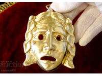 Bronze medallion, mask, Olympian.