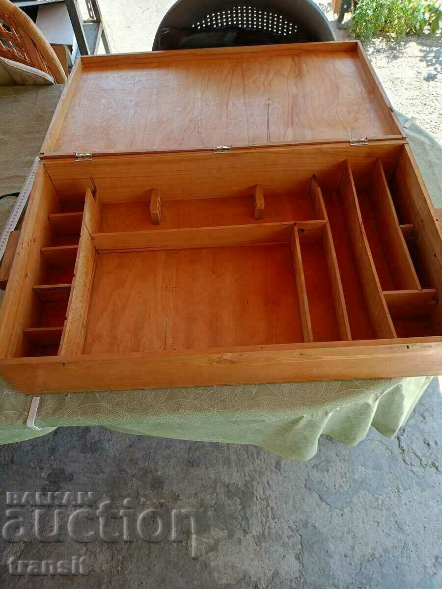 Wooden chest, instrumental. - 5