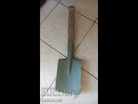 Military spade