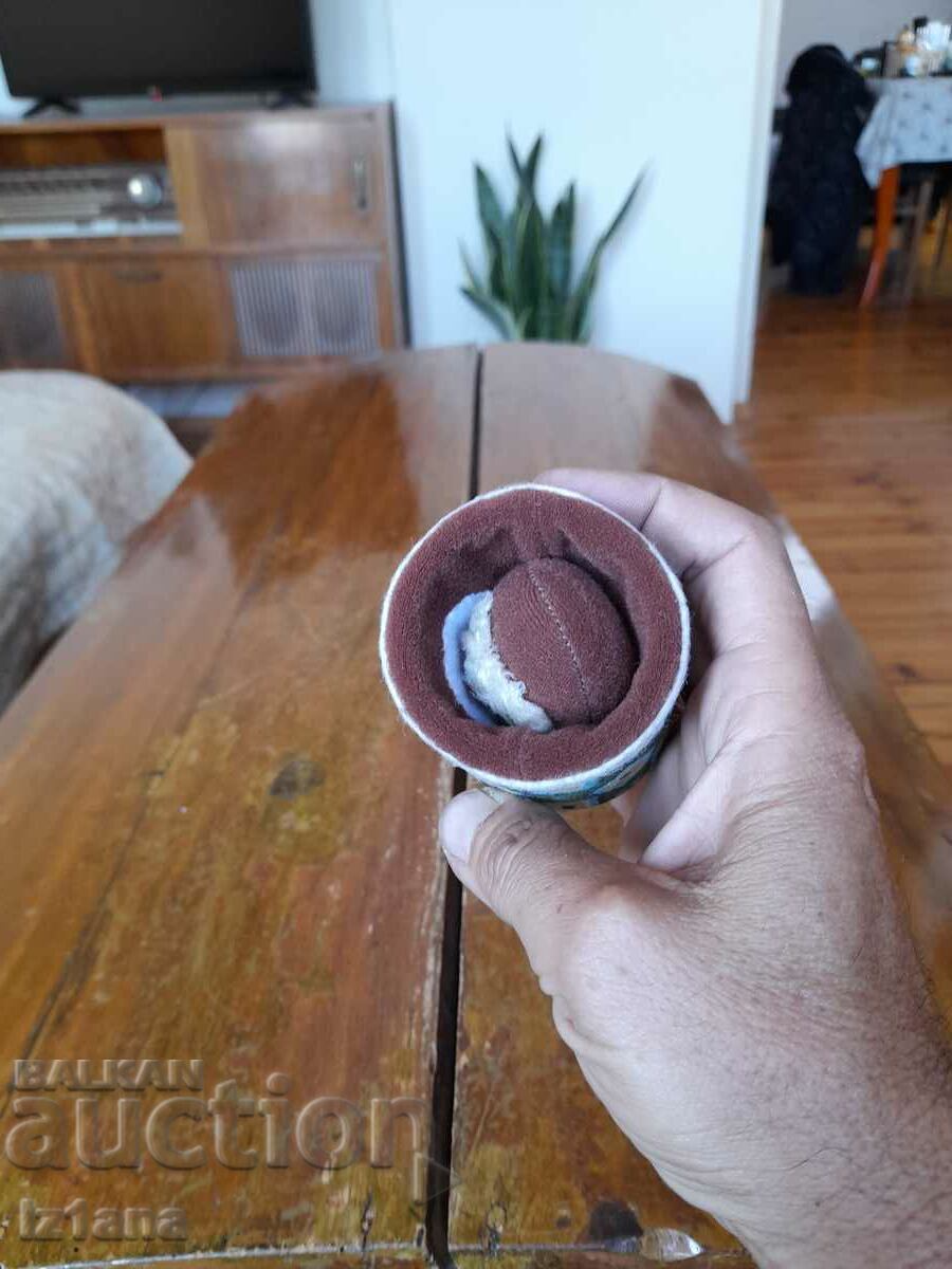 Auction Old toy chicken Auction Old toy chicken