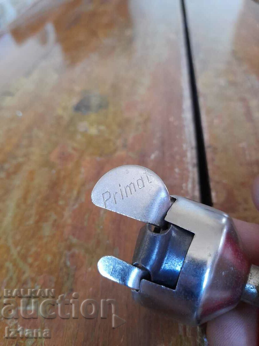 Auction Old Original Torpados Primat can opener Auction Old Original Torpados Primat can opener