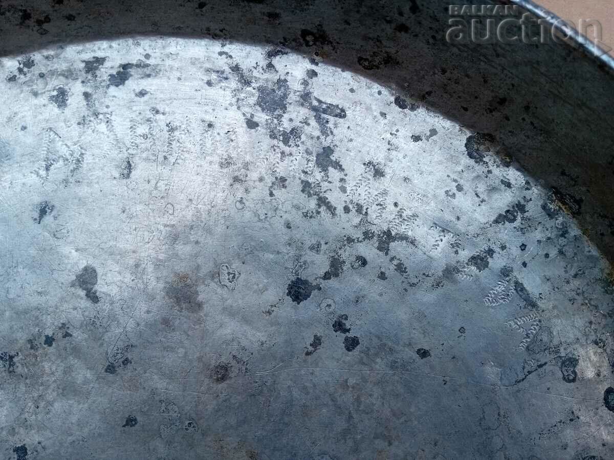 tava de patiserie antica din cupru forjata manual - 6