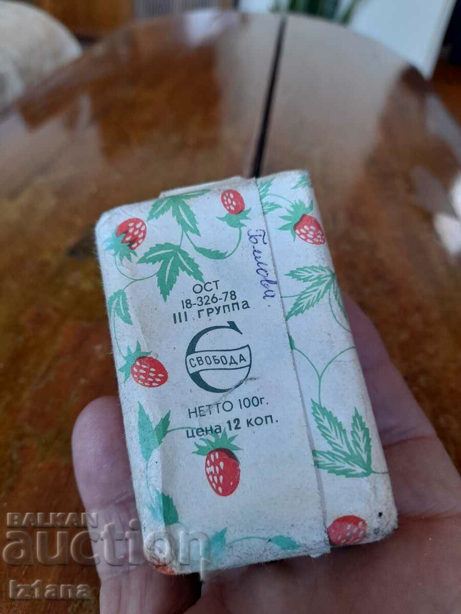 Livrarea Săpun vechi Zemlyanichnoe