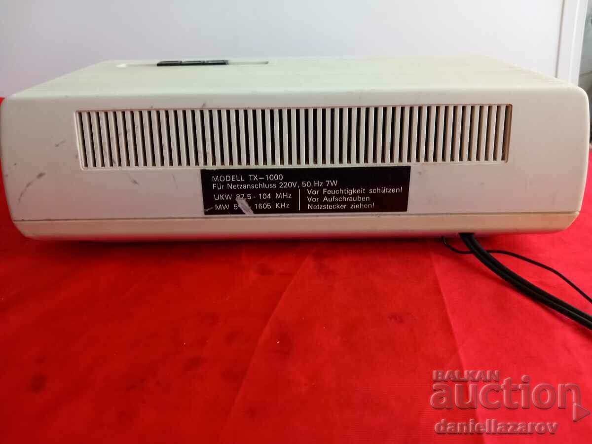 Retro FLIP Radio Chavnik ASTROSOUND 1970s. - 6 Retro FLIP Radio Chavnik ASTROSOUND 1970s. - 6