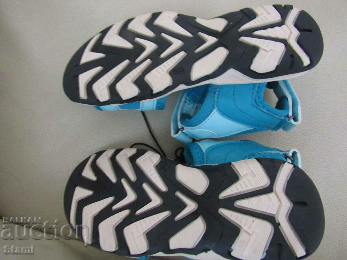 Детски  сандали, нови, номер 28 - 5